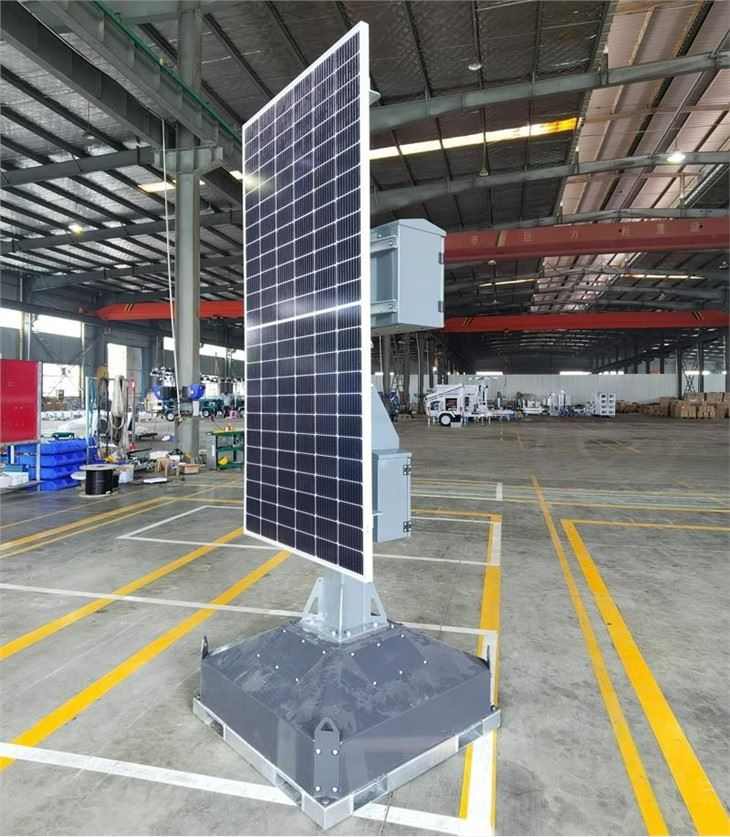 mobile light tower assembly