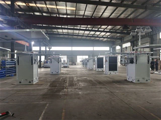 Mobile Outdoor Parking Lot Lighting Tower Cuboid Solar Panel
